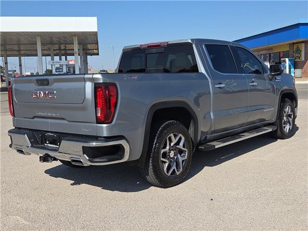 Used 2025 GMC Sierra 1500 SLT 4x4 Crew Cab 5.75 ft. box 147.4 in. WB