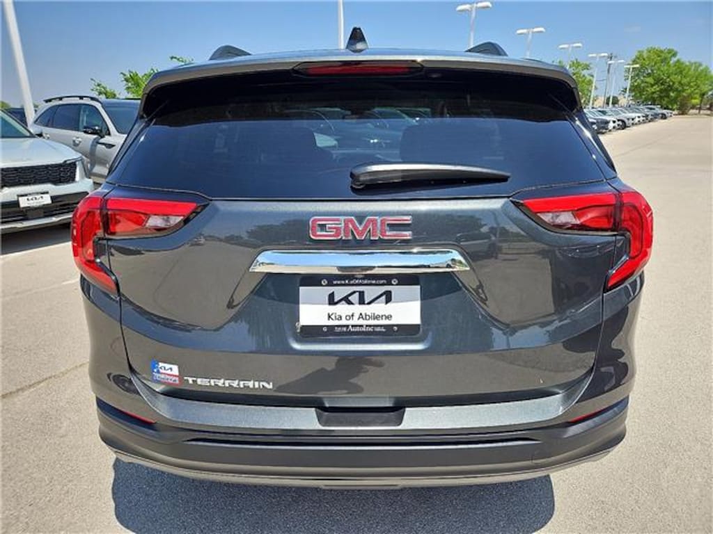 Used 2020 GMC Terrain SLE Front-wheel Drive