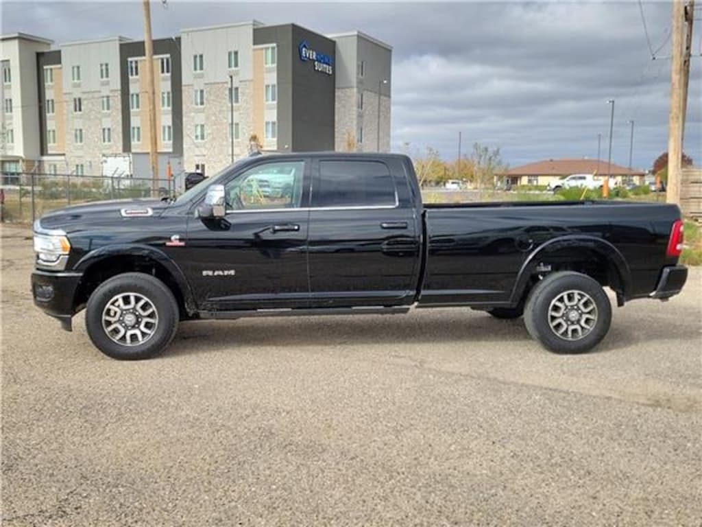 Used 2024 RAM 2500 Longhorn 4x4 Crew Cab 8 ft. box 169 in. WB