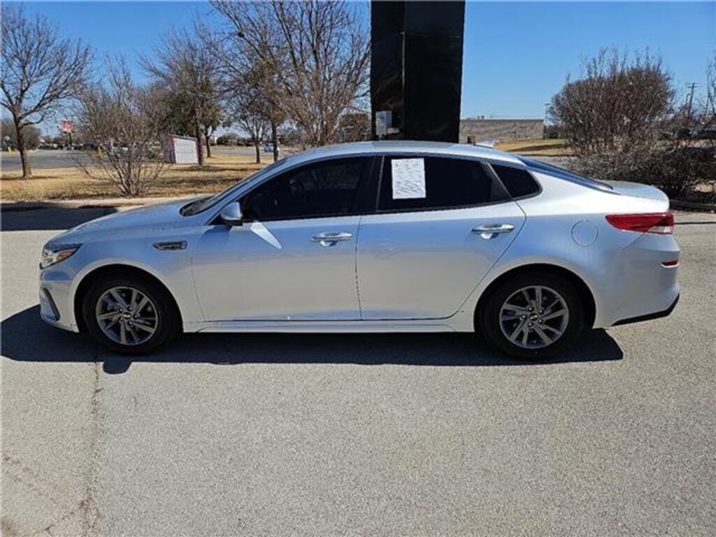 Used 2020 KIA Optima LX Sedan