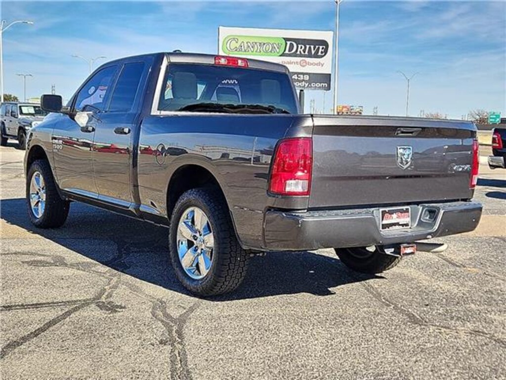 Used 2019 RAM 1500 Classic Express 4x4 Quad Cab 140 in. WB