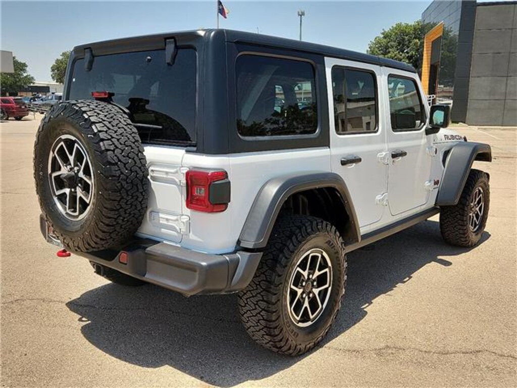 Used 2024 Jeep Wrangler Rubicon 4x4