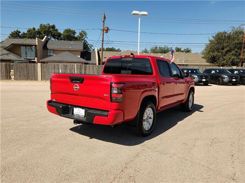 Used 2024 Nissan Frontier SV (A9) 4x2 Crew Cab 5 ft. box 126 in. WB