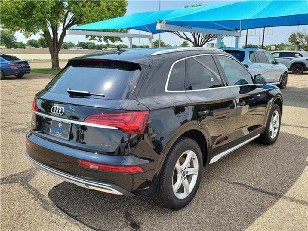 Used 2024 Audi Q5 40 Premium (S tronic) All-Wheel Drive quattro SUV