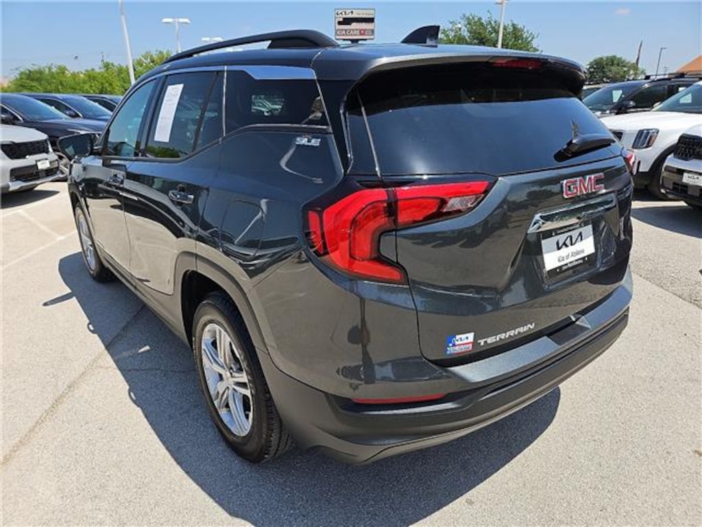 Used 2020 GMC Terrain SLE Front-wheel Drive