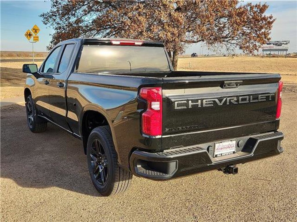 New 2026 Chevrolet Silverado 1500 Custom Truck