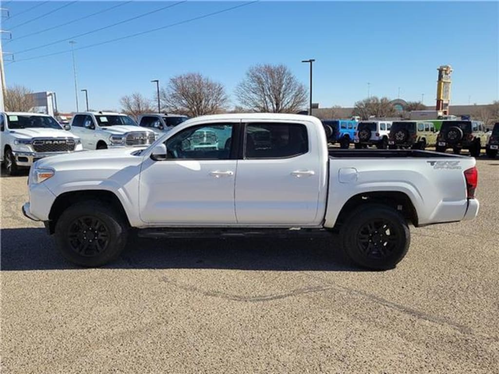 Used 2021 Toyota Tacoma SR5 4x2 Double Cab 5 ft. box 127.4 in. WB