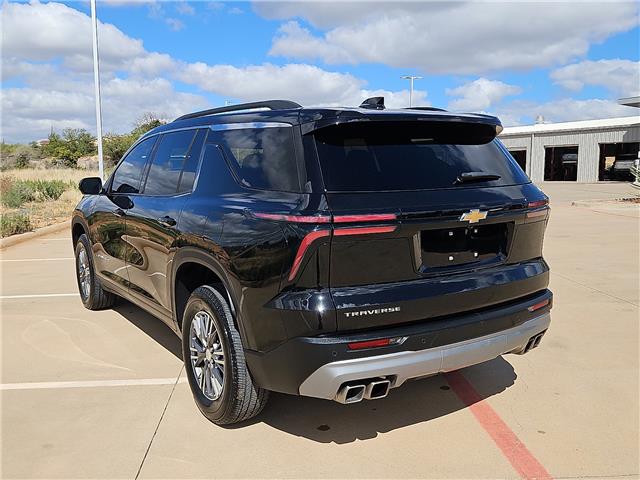 Used 2025 Chevrolet Traverse LT Front-Wheel Drive