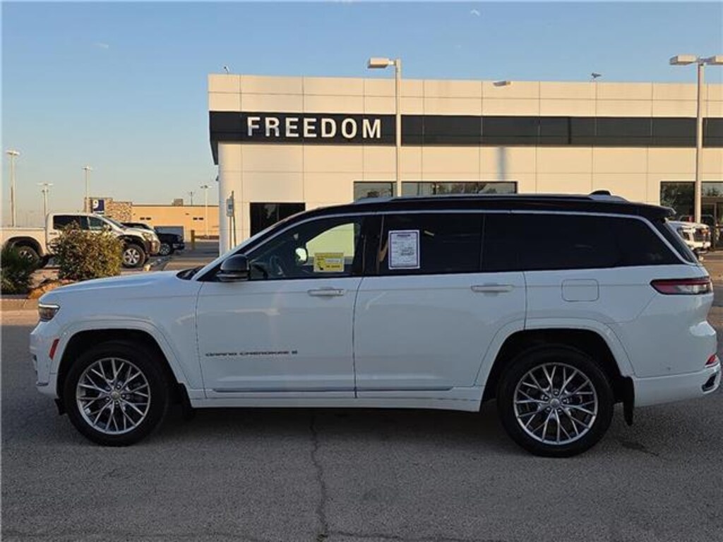 Used 2022 Jeep Grand Cherokee L Summit 4x2