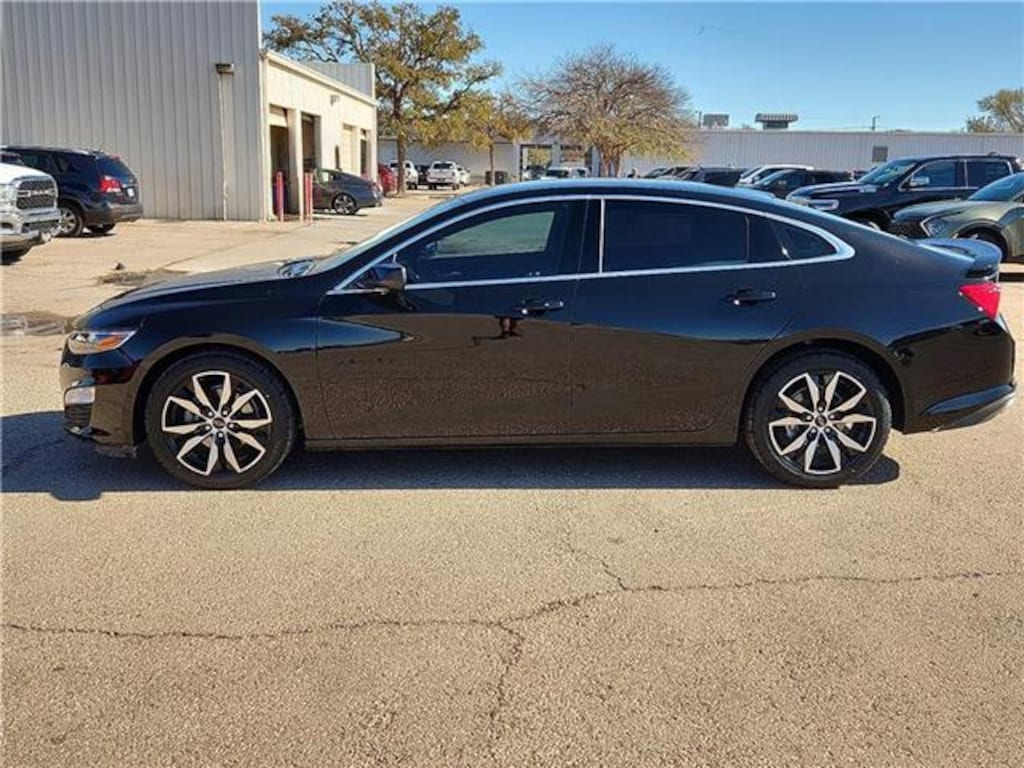 Used 2024 Chevrolet Malibu RS Sedan
