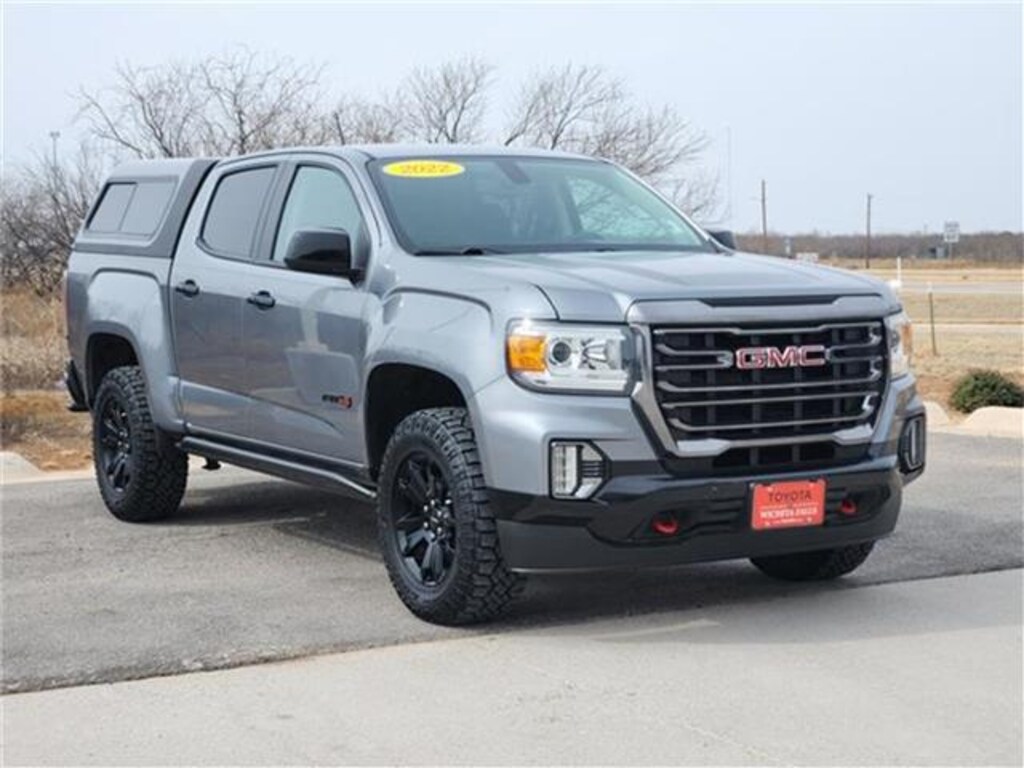 Used 2022 GMC Canyon AT4 w/Cloth 4x4 Crew Cab 5 ft. box 128.3 in. WB