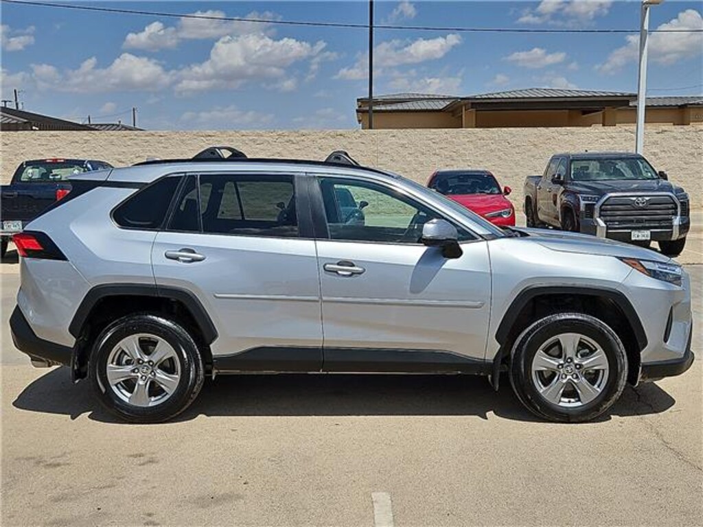 Used 2024 Toyota RAV4 XLE Front-Wheel Drive