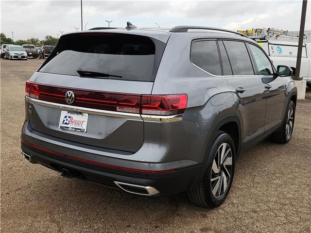 2025 Volkswagen Atlas SE Technology photo 3