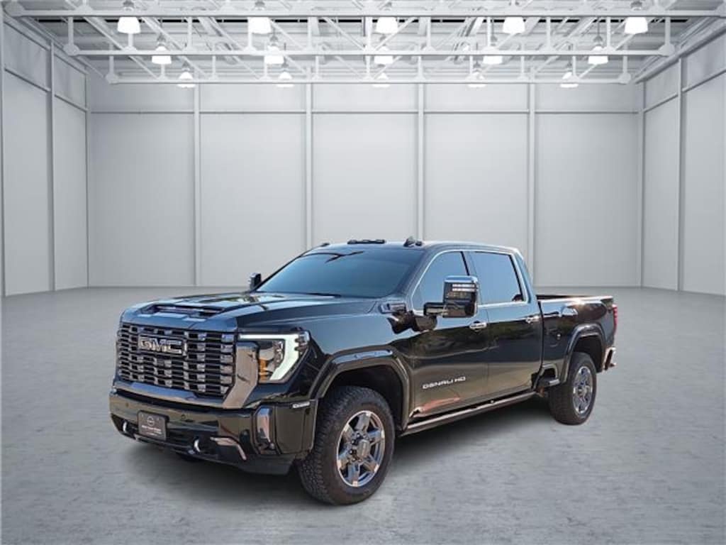 Used 2024 GMC Sierra 2500HD Denali Ultimate 4x4 Crew Cab 6.75 ft. box 159 in.