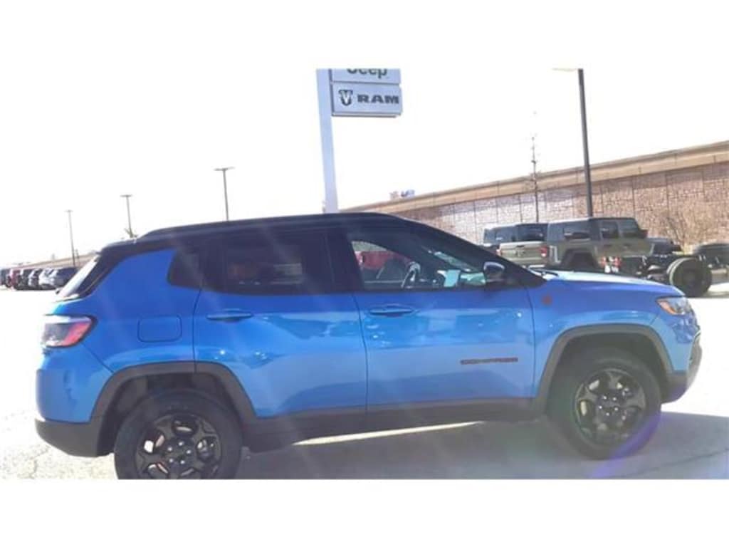 Used 2023 Jeep Compass Trailhawk 4x4