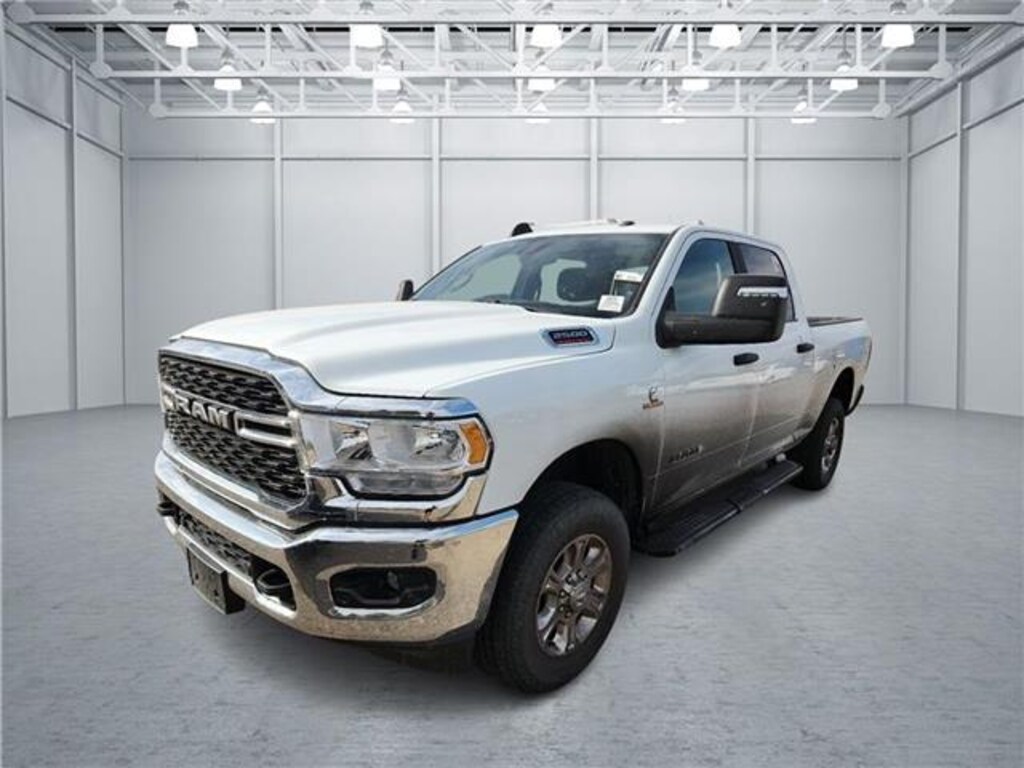 Used 2024 RAM 2500 Big Horn 4x4 Crew Cab 6.3 ft. box 149 in. WB
