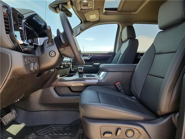 2026 Chevrolet Silverado 1500 LTZ - Photo 11