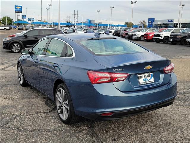 2024 Chevrolet Malibu Premier 2LT photo 3