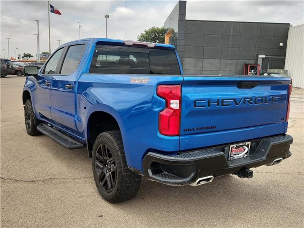 Used 2022 Chevrolet Silverado 1500 LT Trail Boss 4x4 Crew Cab 5.75 ft. box 147.4 in.