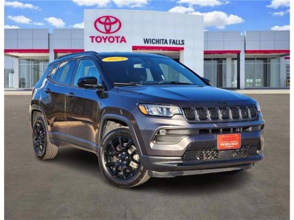 Used 2023 Jeep Compass Altitude 4x4
