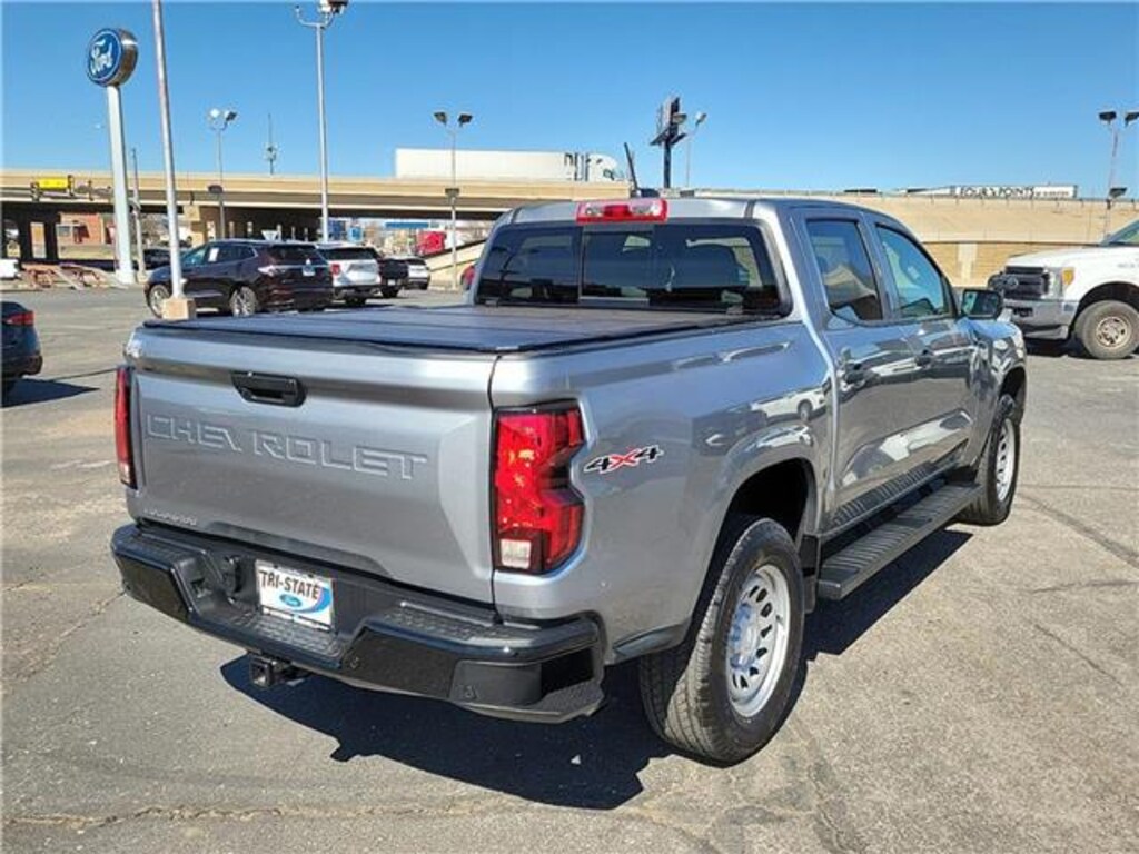 Used 2025 Chevrolet Colorado WT 4x4 Crew Cab 5 ft. box 131 in. WB