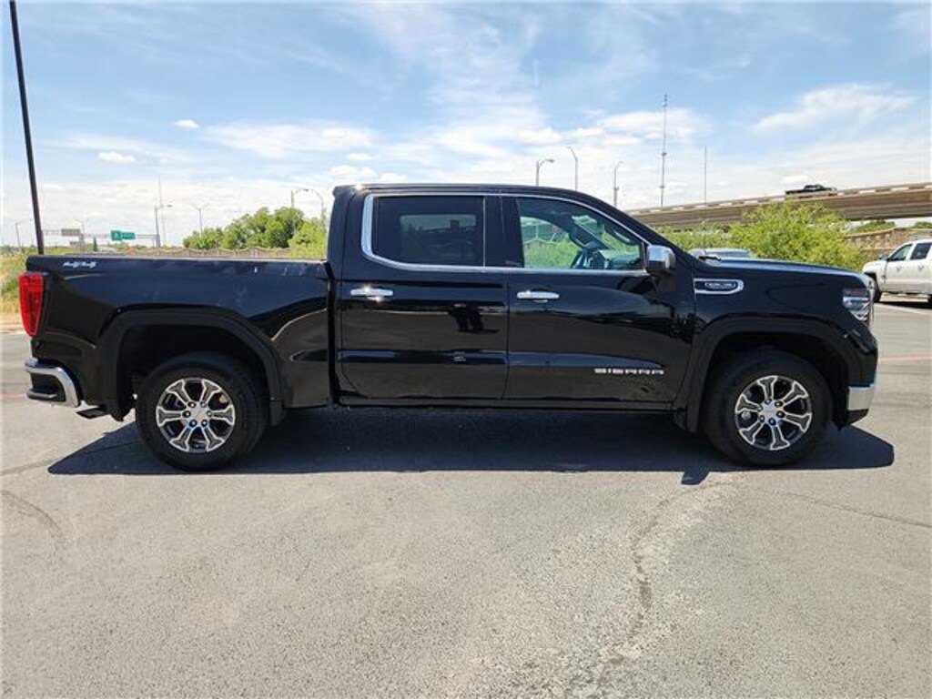 Used 2025 GMC Sierra 1500 SLT 4x4 Crew Cab 5.75 ft. box 147.4 in. WB