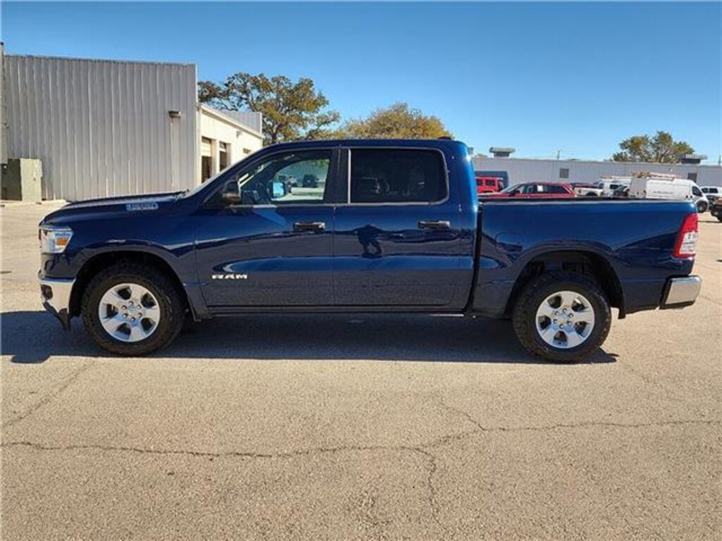 Used 2024 RAM 1500 Big Horn/Lone Star 4x2 Crew Cab 144.5 in. WB