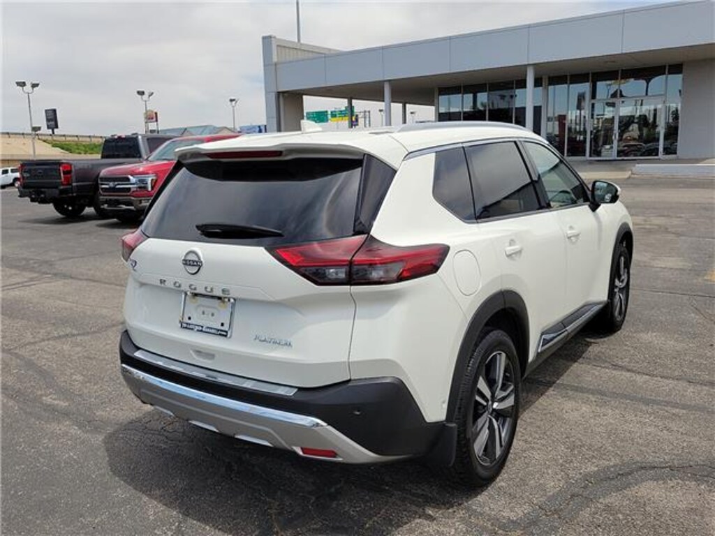Used 2023 Nissan Rogue Platinum