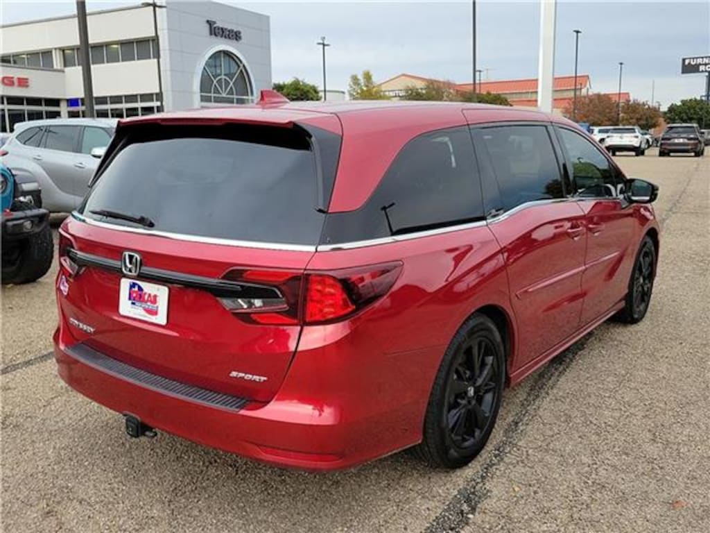 Used 2024 Honda Odyssey Sport (A10) Passenger Van