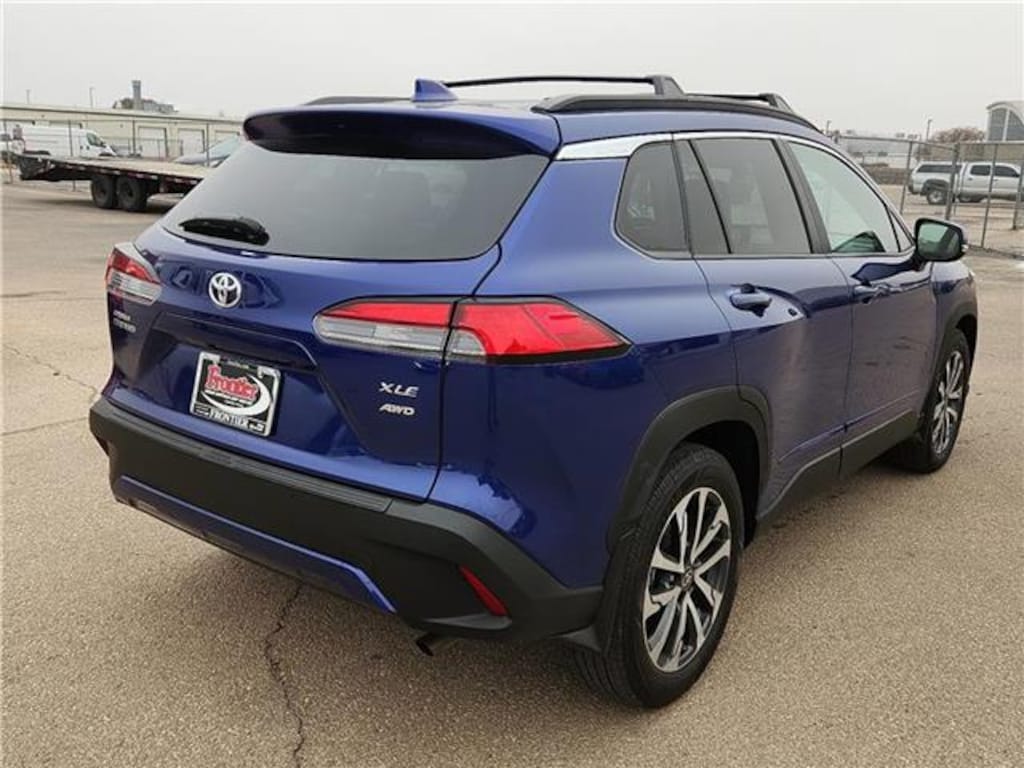 Used 2024 Toyota Corolla Cross XLE