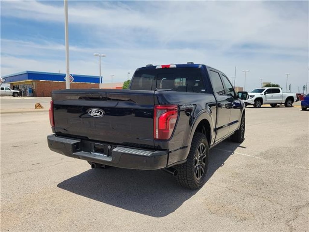 Used 2024 Ford F-150 Platinum 4x4 SuperCrew Cab 5.5 ft. box 145 in. WB
