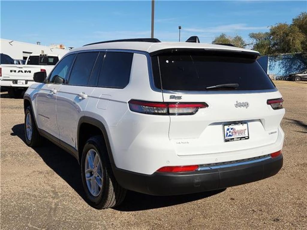 Used 2025 Jeep Grand Cherokee L Laredo 4x4