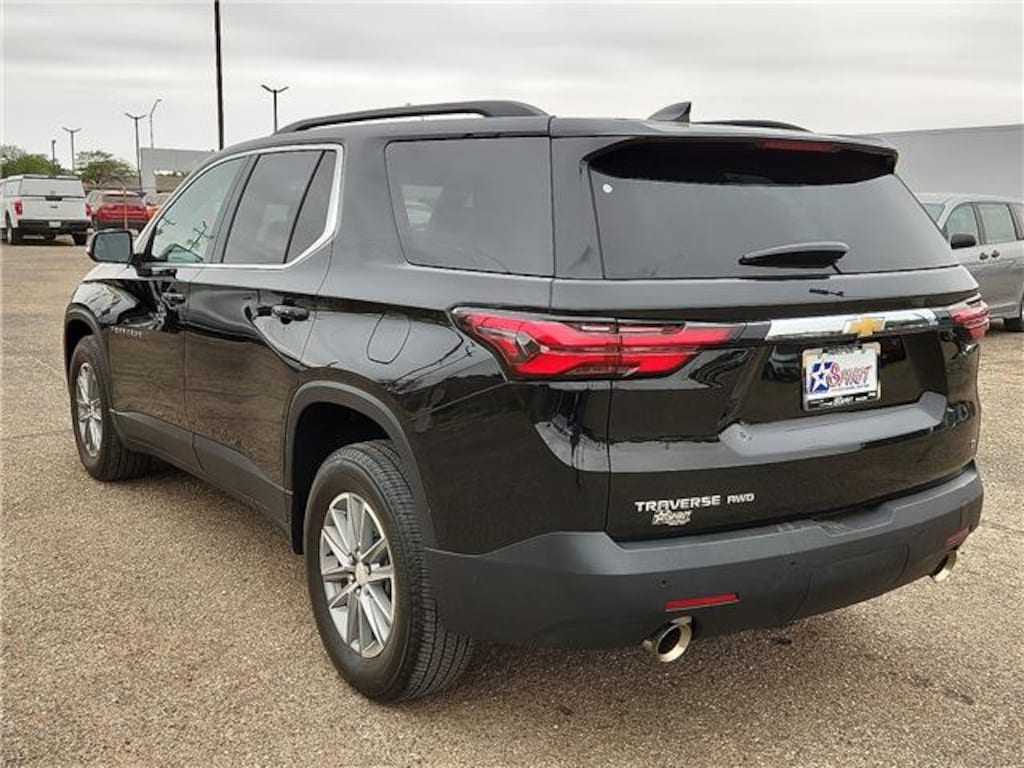 Used 2023 Chevrolet Traverse LT Cloth w/1LT All-Wheel Drive