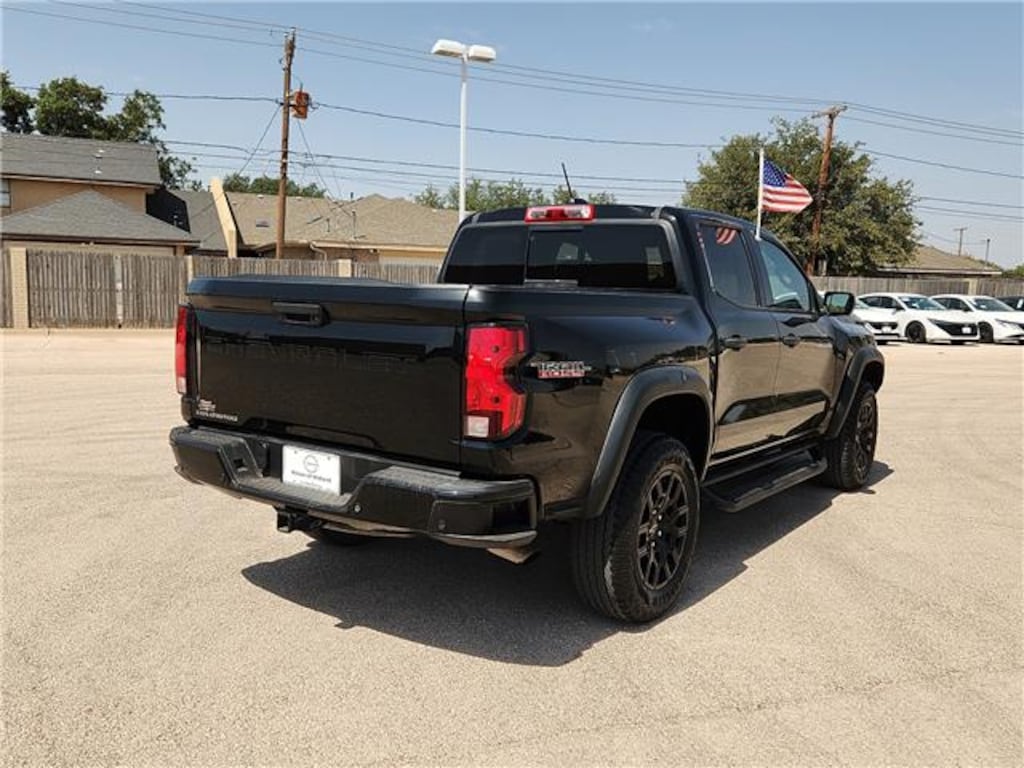 Used 2023 Chevrolet Colorado Trail Boss 4x4 Crew Cab 5 ft. box 131 in. WB