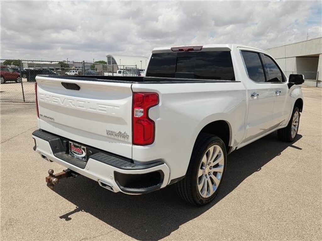 Used 2021 Chevrolet Silverado 1500 High Country 4x4 Crew Cab 5.75 ft. box 147.4 in. W
