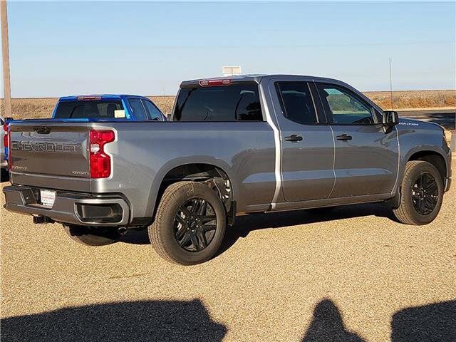 2026 Chevrolet Silverado 1500 Custom photo 3