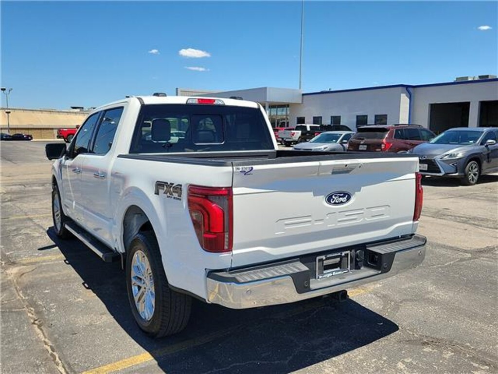 Used 2024 Ford F-150 Lariat 4x4 SuperCrew Cab 5.5 ft. box 145 in. WB