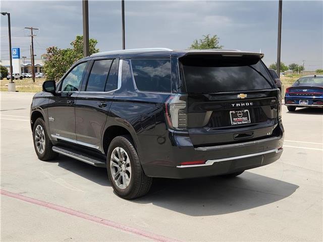 2025 Chevrolet Tahoe LT photo 3