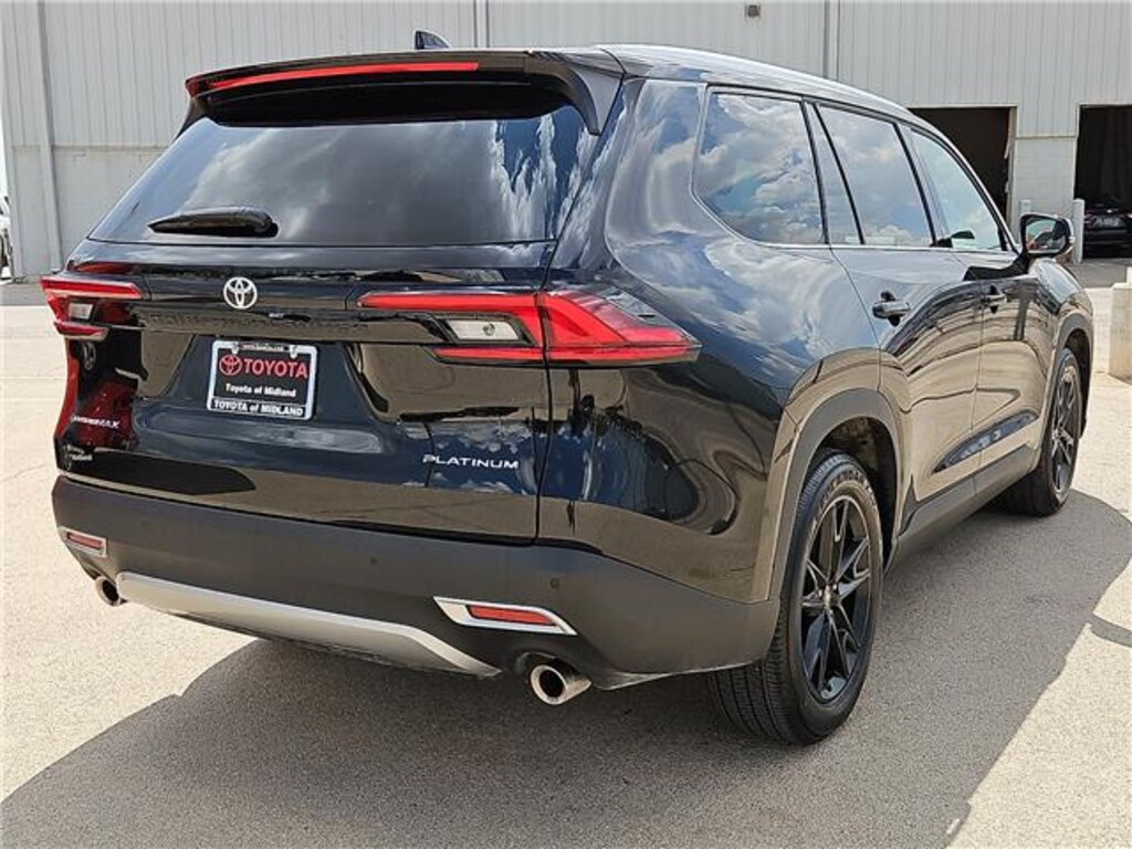 Used 2026 Toyota Grand Highlander Hybrid MAX Platinum All-Wheel Drive