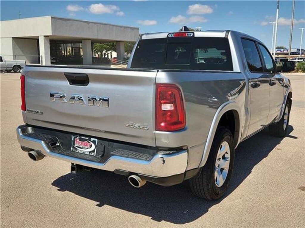 Used 2025 RAM 1500 Big Horn/Lone Star 4x4 Crew Cab 144.5 in. WB
