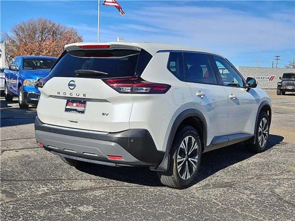 Used 2021 Nissan Rogue SV