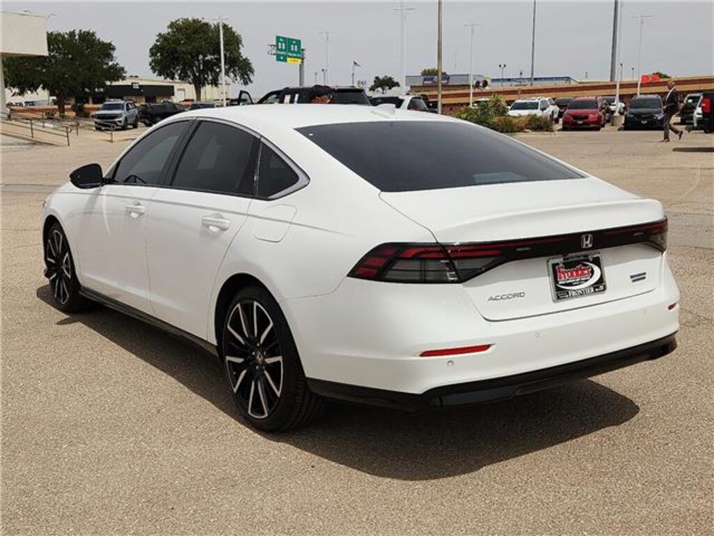 Used 2024 Honda Accord Hybrid Touring