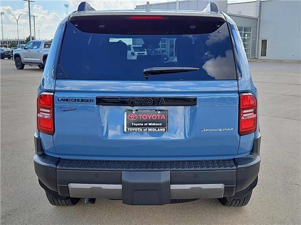 Used 2025 Toyota Land Cruiser 4x4