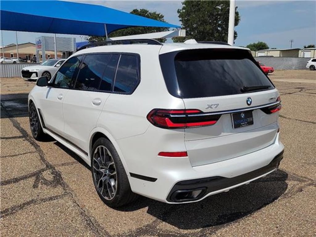 Used 2023 BMW X7 xDrive40i All-Wheel Drive Sports Activity Vehicle