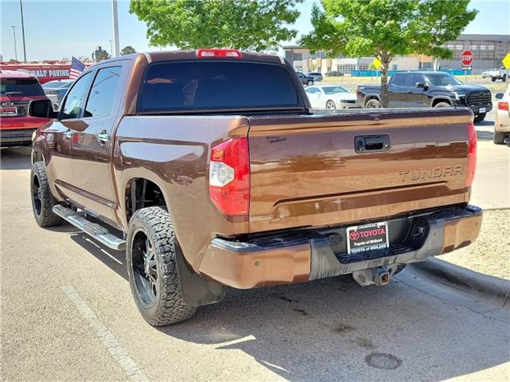 Used 2014 Toyota Tundra 1794 5.7L V8 4x2 Crew Max 5.6 ft. box 145.7 in. WB