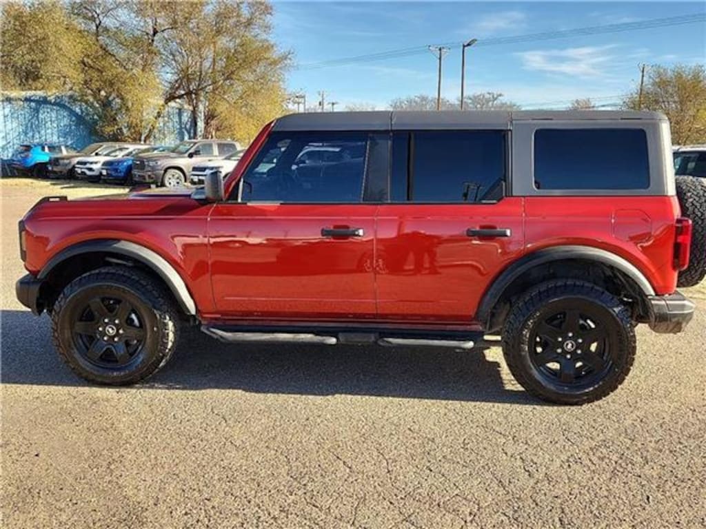 Used 2024 Ford Bronco Black Diamond 4x4