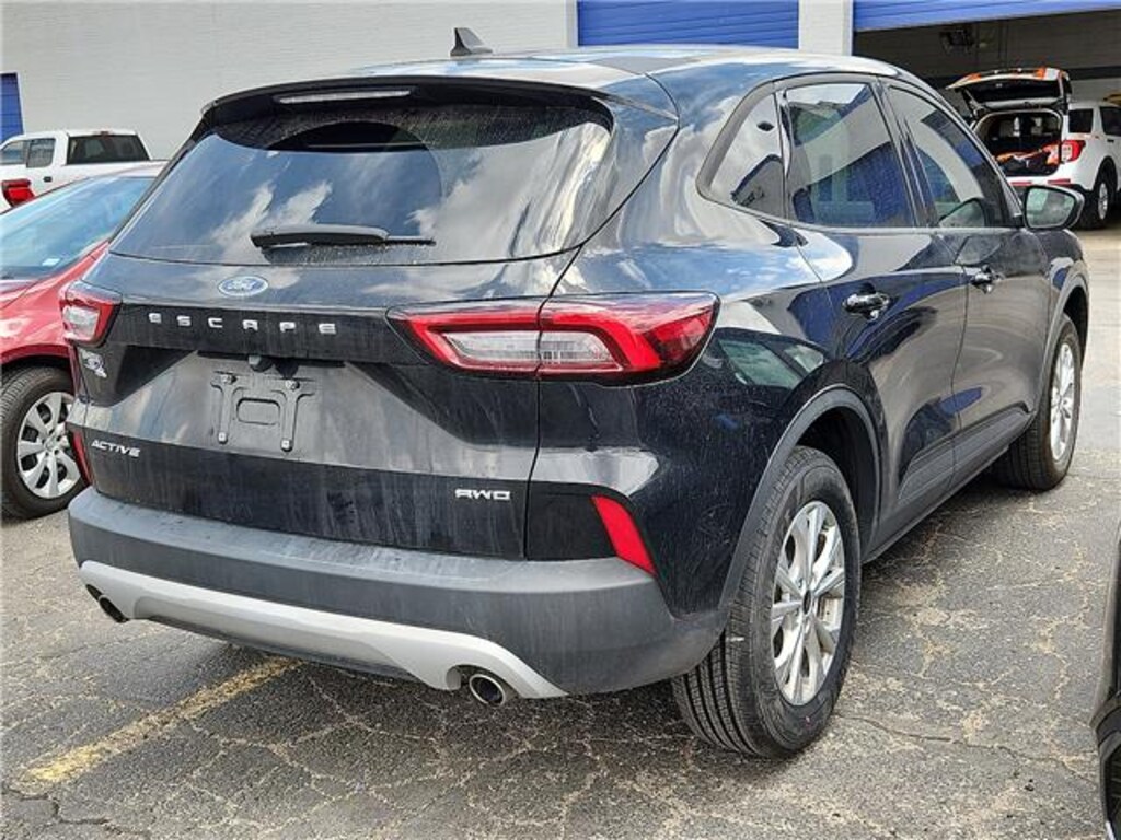 Used 2025 Ford Escape Active All-Wheel Drive