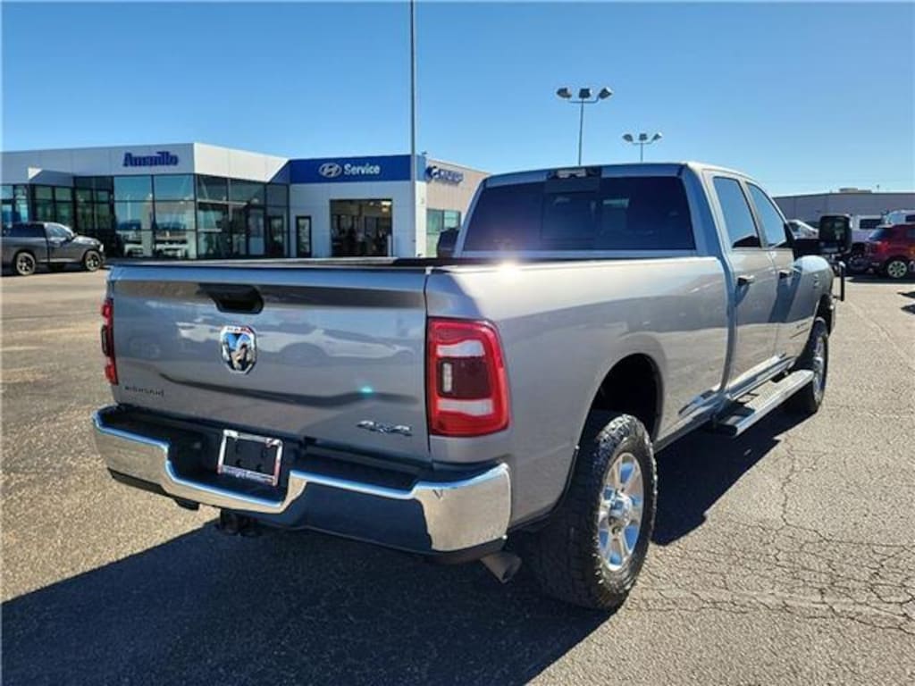 Used 2024 RAM 3500 Big Horn 4x4 Crew Cab 8 ft. box 169.5 in. WB