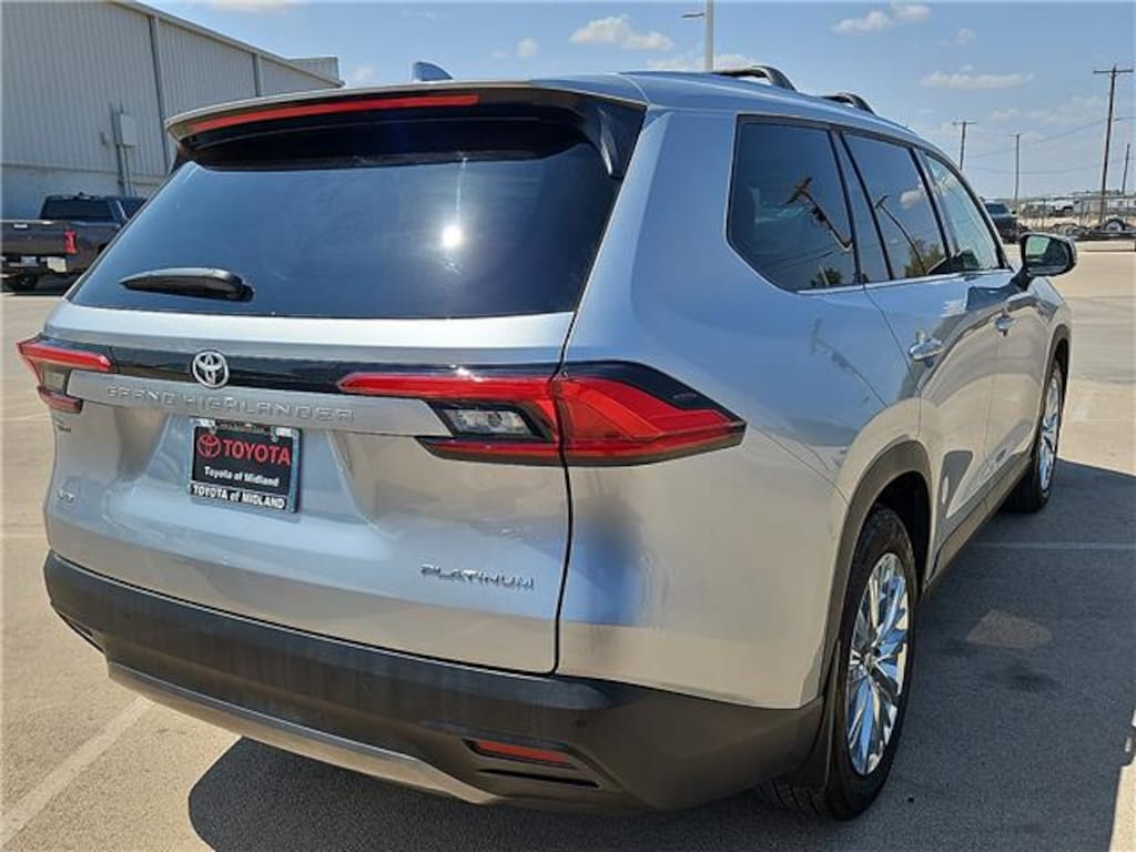 Used 2024 Toyota Grand Highlander Platinum All-Wheel Drive