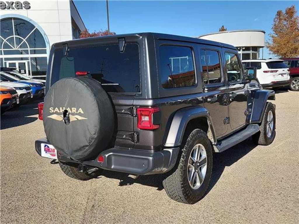 Used 2018 Jeep Wrangler Unlimited Sahara 4x4
